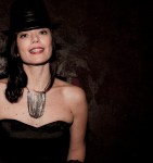 Allison_Lovejoy_blackhatcolour